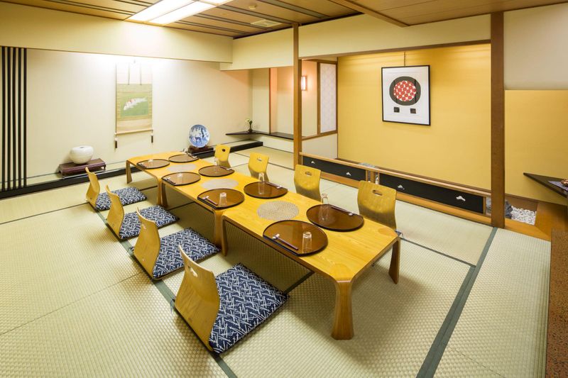 株式会社ホテル虎屋のアルバイト・バイト求人情報-04