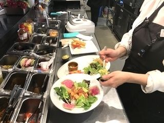 ハワイアンダイニング&カフェ　ラ・オハナ　新横浜店のアルバイト・バイト求人情報-02