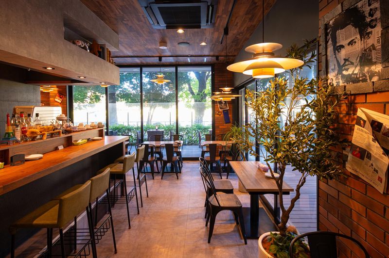 上野の森スモークダイニングGAGAのアルバイト・バイト求人情報-03