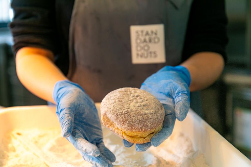 新店　STANDARD DONUTS　阪急大阪梅田店のアルバイト・バイト求人情報