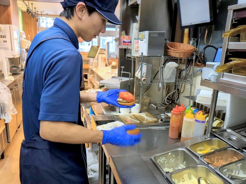 モスバーガー横浜佐江戶店のアルバイト・バイト求人情報-03