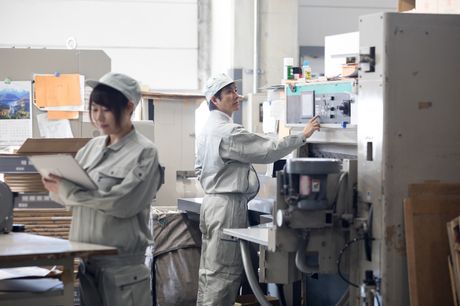 株式会社ジェイウェイブ