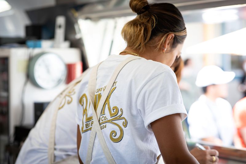 BLINK BURGER Co.のアルバイト・バイト求人情報-02