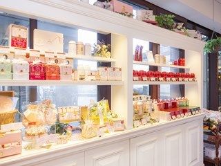ル サロン ド ニナス クイーンズスクエア横浜店のアルバイト・バイト求人情報-06