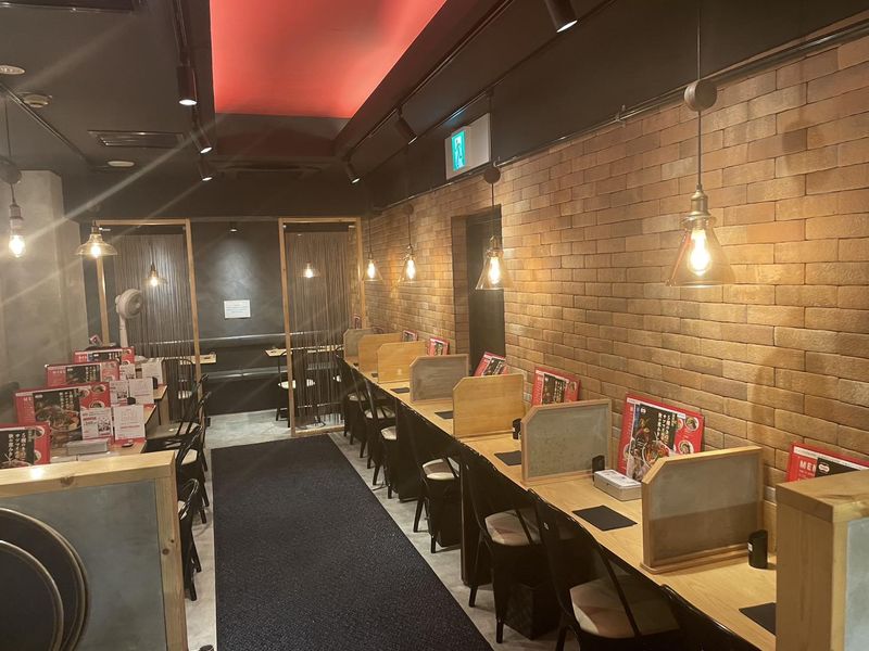 Suage渋谷店のアルバイト・バイト求人情報-04