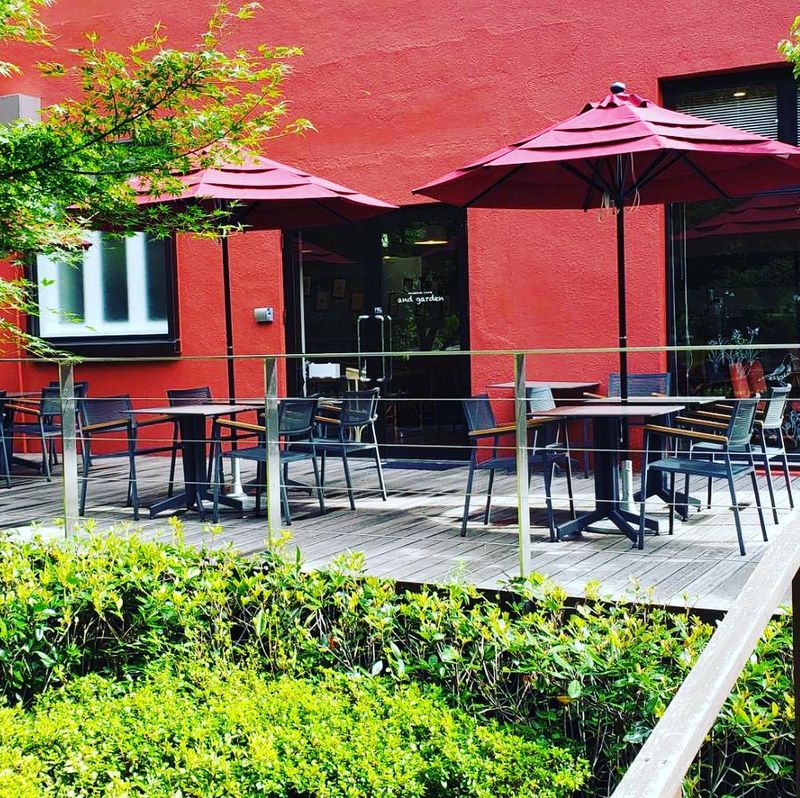 MUSEUM CAFE and gardenの派遣求人情報