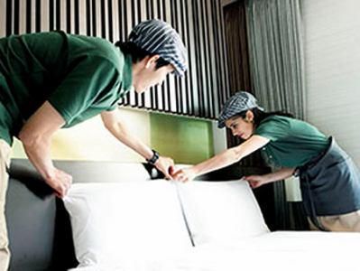 スーパーホテル大阪天然温泉のアルバイト・バイト求人情報-02