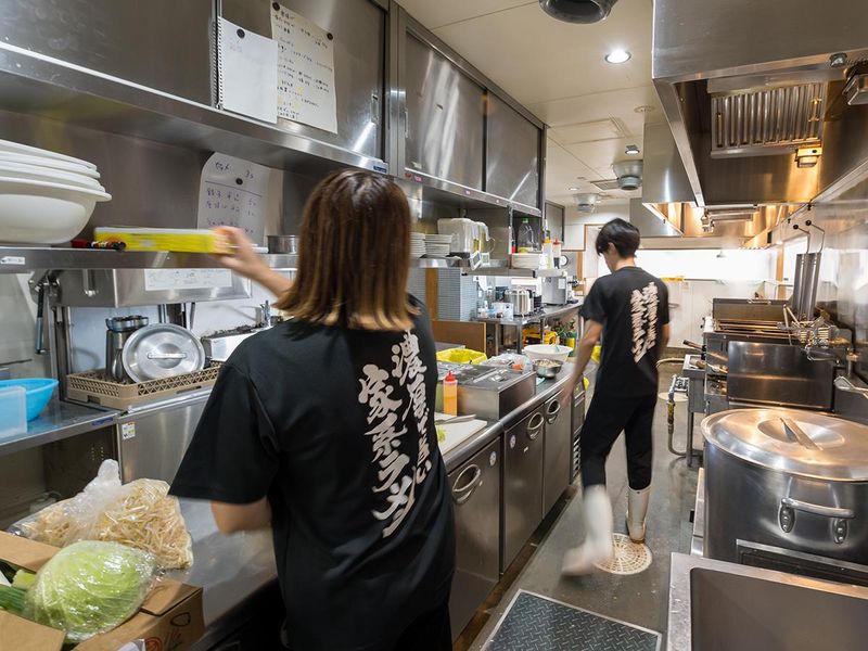 横浜家系ラーメン 一門家　大街道店のアルバイト・バイト求人情報-05