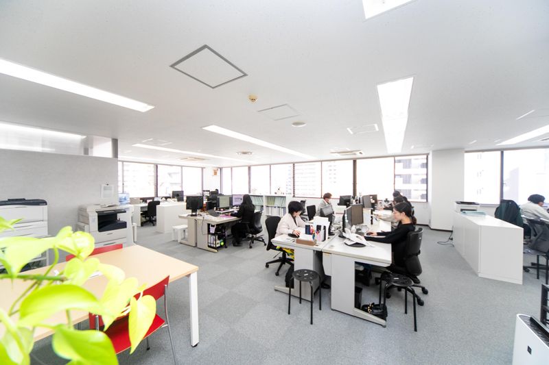 アールイーマネジメント株式会社のアルバイト・バイト求人情報-03