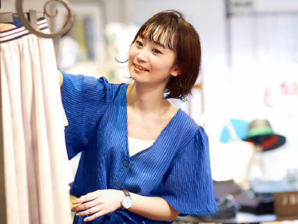 レディースアパレルブランド　NEWoMan新宿の派遣求人情報