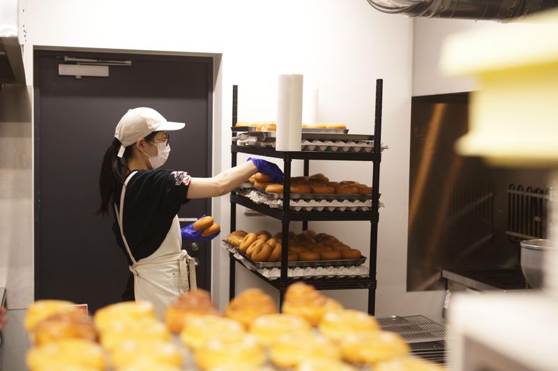 TSUBAME DONUT  赤坂店のアルバイト・バイト求人情報-04