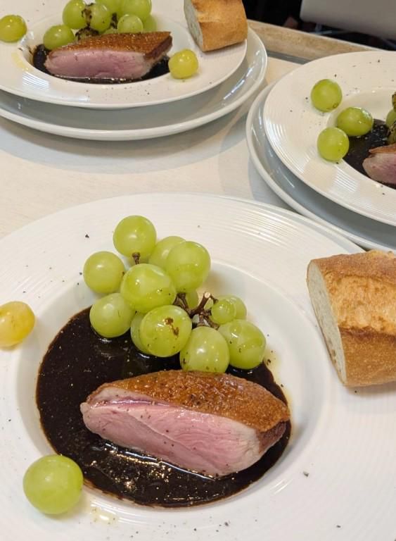 dining 旬shunの求人・転職情報