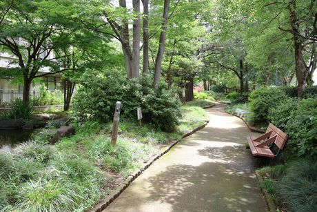 奉優会(特養)　渋谷区立せせらぎ地域密着型特別養護老人ホームのアルバイト・バイト求人情報-04