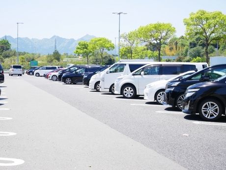 マルハン　荒田島店の求人情報