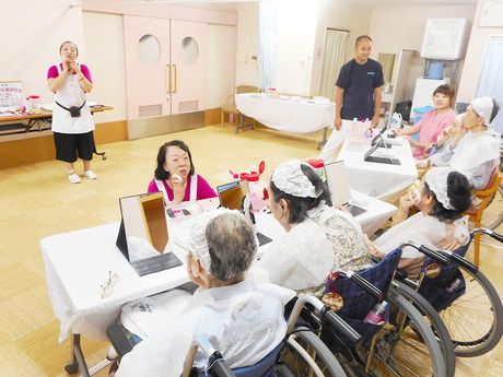 上尾中央医科グループ(AMG)　介護老人保健施設　ナーシングプラザ港北のアルバイト・バイト求人情報-05