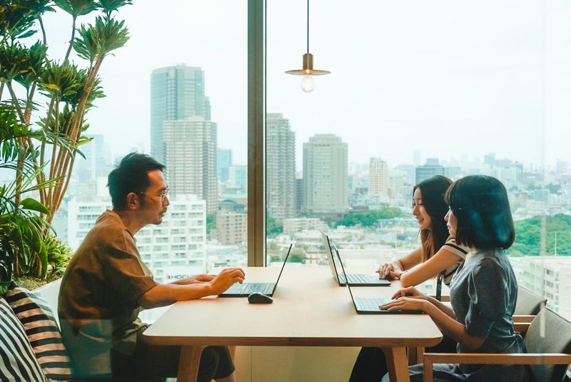 株式会社U-NEXT HOLDINGS