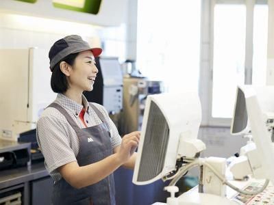 モスバーガー豊川正岡店のアルバイト・バイト求人情報-02