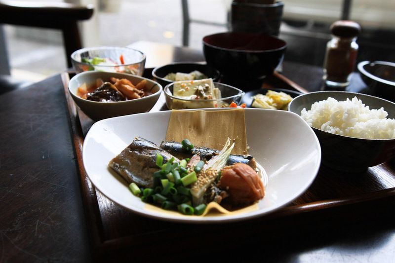 カフェカラクリ虎のアルバイト・バイト求人情報-04