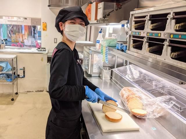 株式会社ライツ・イン　ドキンズハートシェイプカフェ福岡のアルバイト・バイト求人情報-02