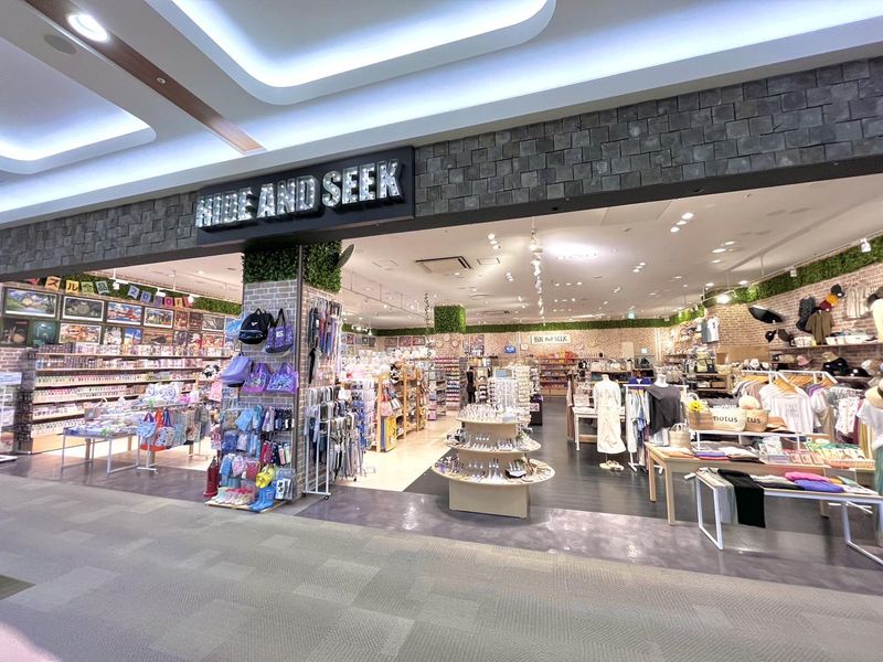 HIDE AND SEEK　イオンモール大垣店のアルバイト・バイト求人情報-14