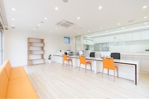 かすう薬局　中山店のアルバイト・バイト求人情報-03
