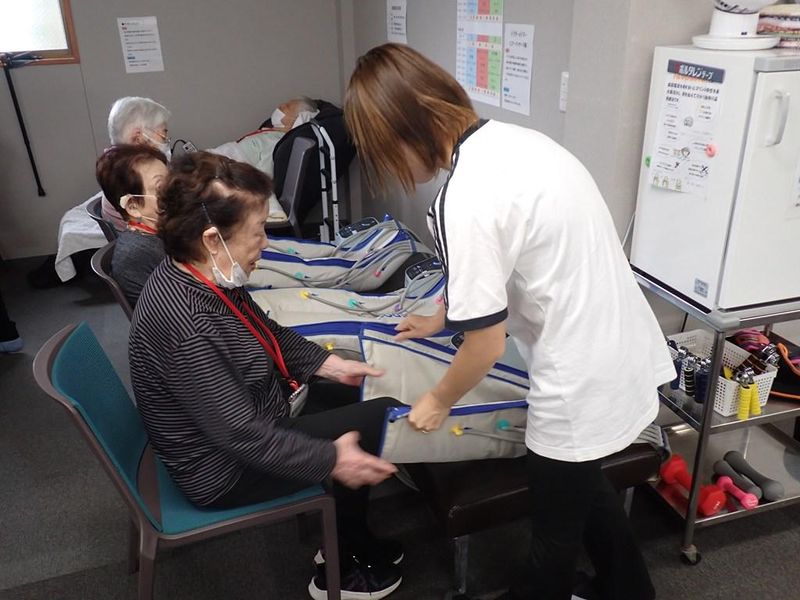 運動型デイサービス　モーション東塙田のアルバイト・バイト求人情報-03