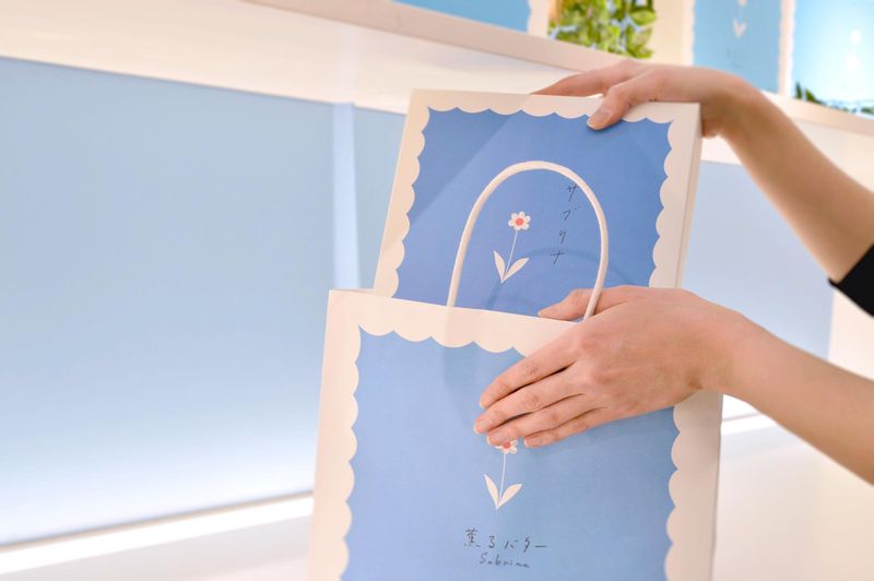 サブリナ　グランスタ東京店のアルバイト・バイト求人情報-05