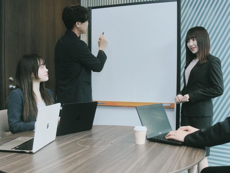 株式会社LogTechの求人・転職情報