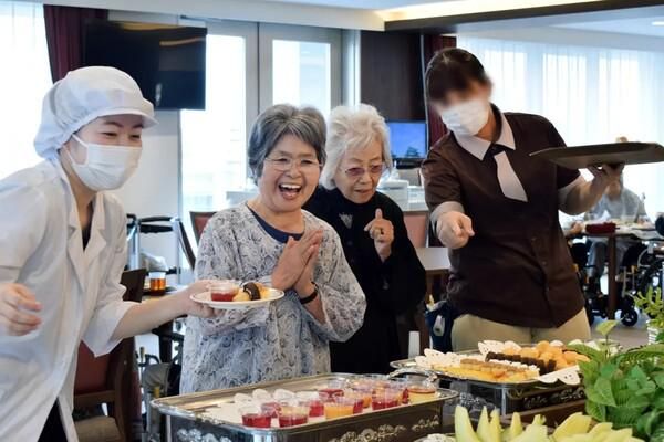 サービス付き高齢者向け住宅　カローレ エベッサ千里丘 <株式会社エベッサ・ケア・スタイル>のアルバイト・バイト求人情報-04