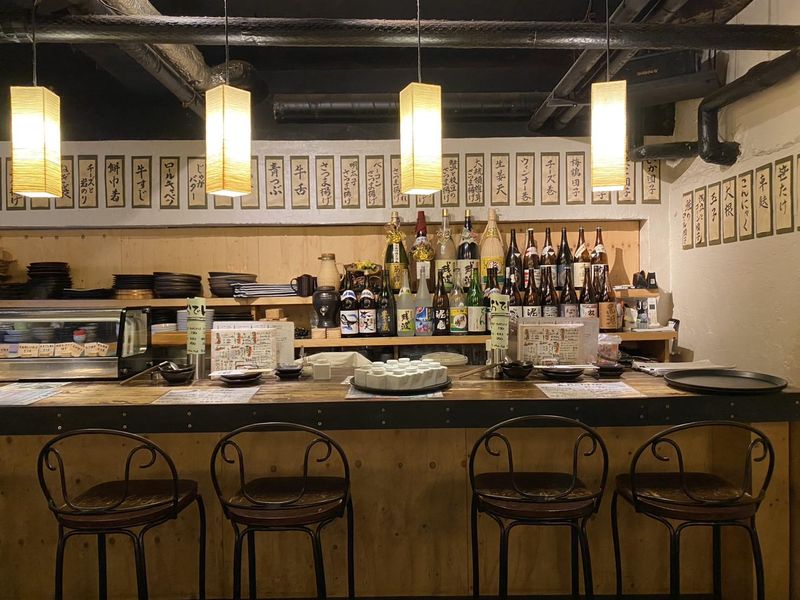 煮焚き屋　魚吉　株式会社キューズダイニングのアルバイト・バイト求人情報-03