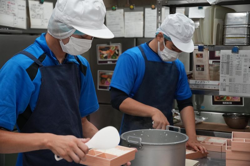 斉屋　神田店のアルバイト・バイト求人情報-03