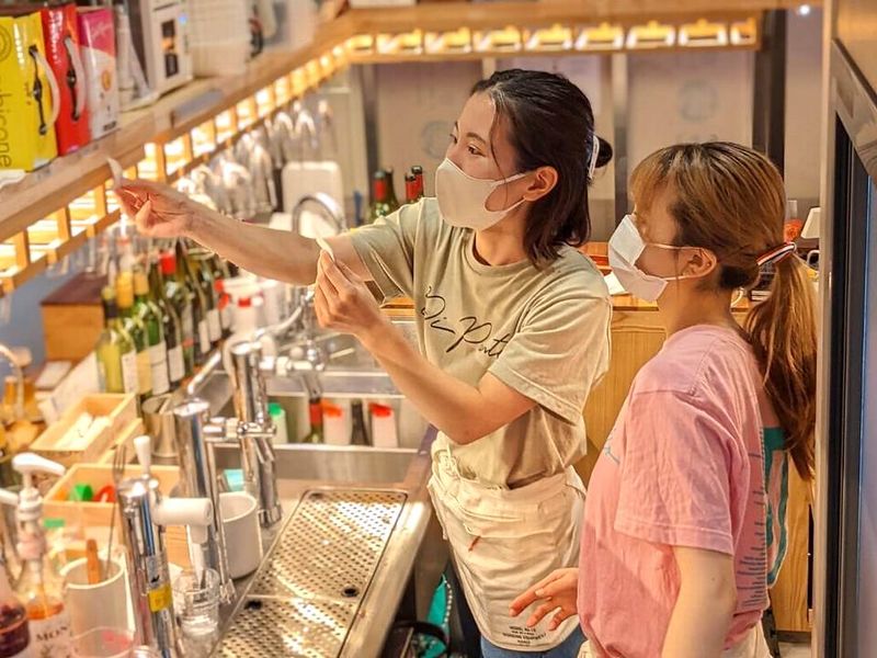 株式会社ぶんコーポレーション(ワインの酒場｡ディプント福岡天神店)のアルバイト・バイト求人情報-04