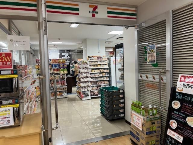 セブンイレブン伊勢丹新宿店のアルバイト・バイト求人情報-02