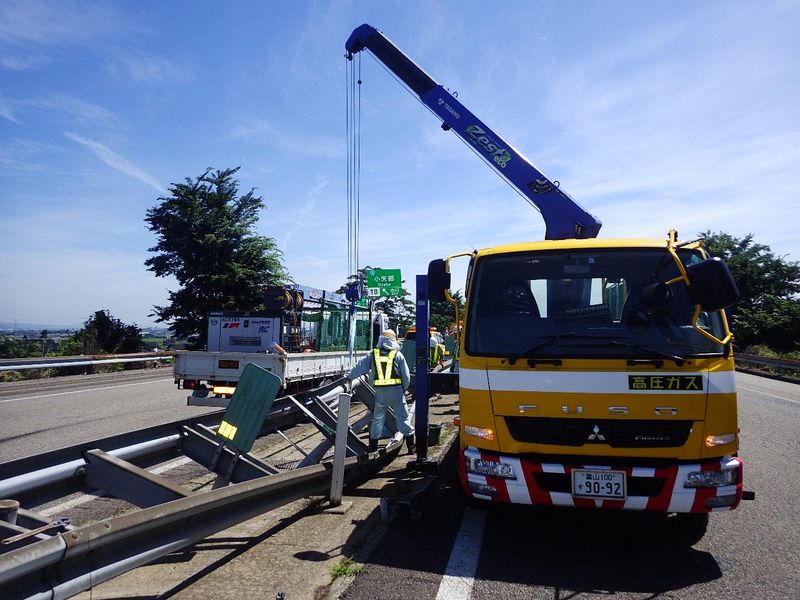 北陸ハイウェイ建設株式会社の求人・転職情報