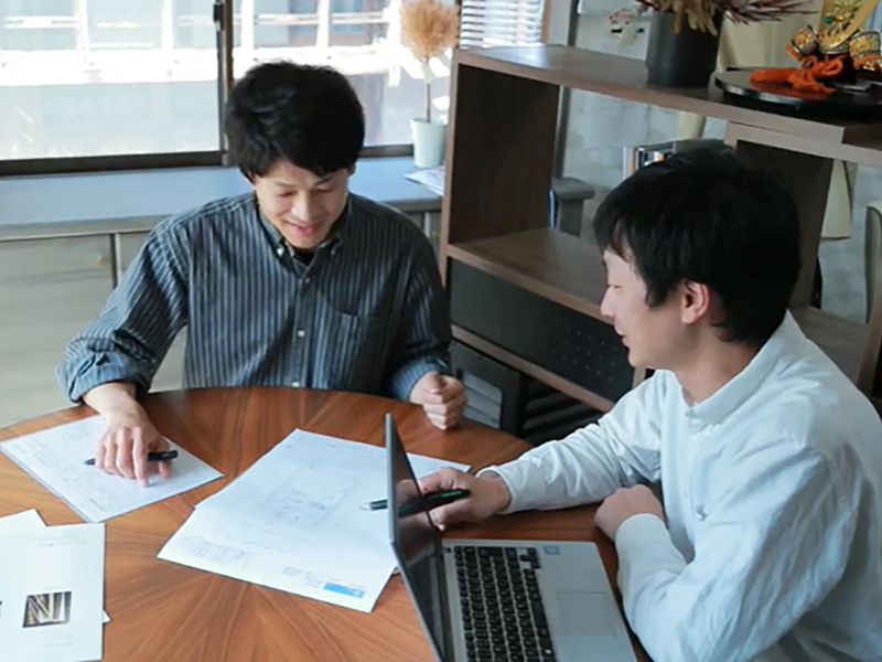 株式会社クレバーの求人・転職情報