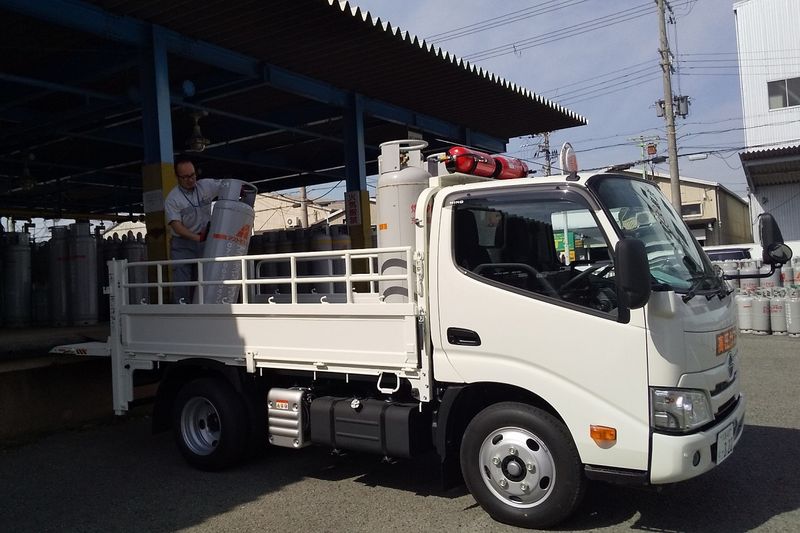 アストモスリテイリング株式会社の求人・転職情報