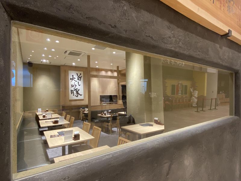 とん久 イオンモール豊川店のアルバイト・バイト求人情報-05