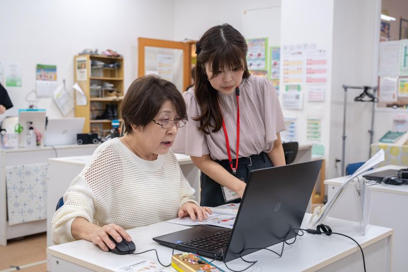 パソコン教室かるん 鈴鹿ハンターショッピングセンター教室のアルバイト・バイト求人情報-02