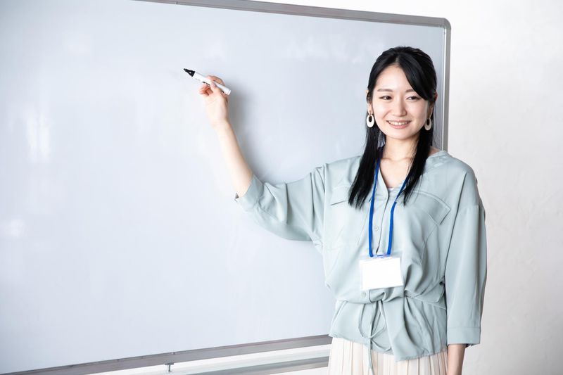 学校法人三幸学園　大阪ビューティーアート専門学校の派遣求人情報