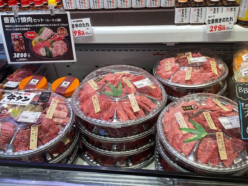 ミートファクトリーつぼぐち　お肉の工場直売所　御殿場店/株式会社つぼぐちフードサービスのアルバイト・バイト求人情報-03