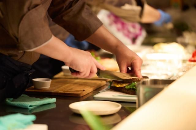 Tiki's Tokyoのアルバイト・バイト求人情報-02