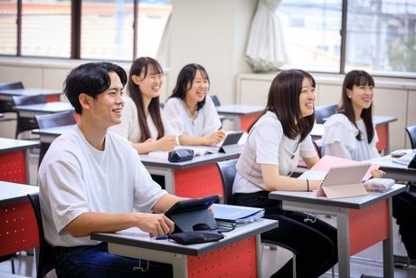 上尾中央医科グループ(AMG)　上尾中央看護専門学校のアルバイト・バイト求人情報-41