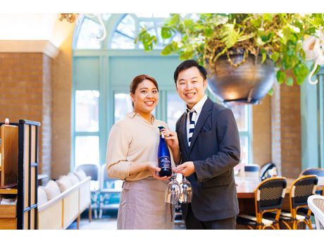 株式会社HUGEの求人・転職情報