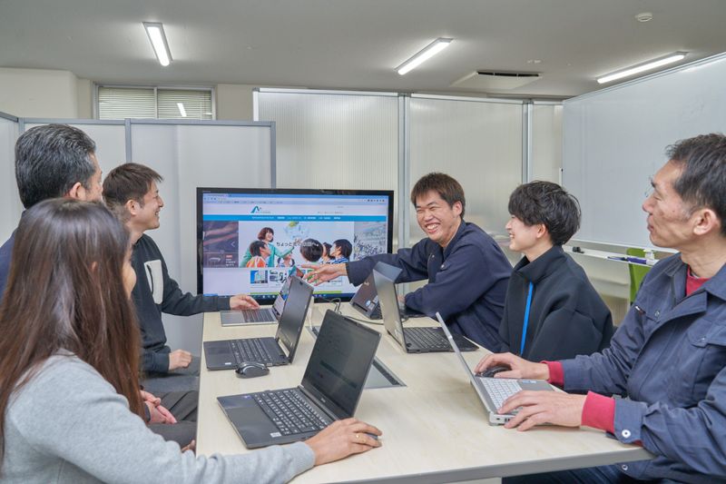 モバイルクリエイト株式会社