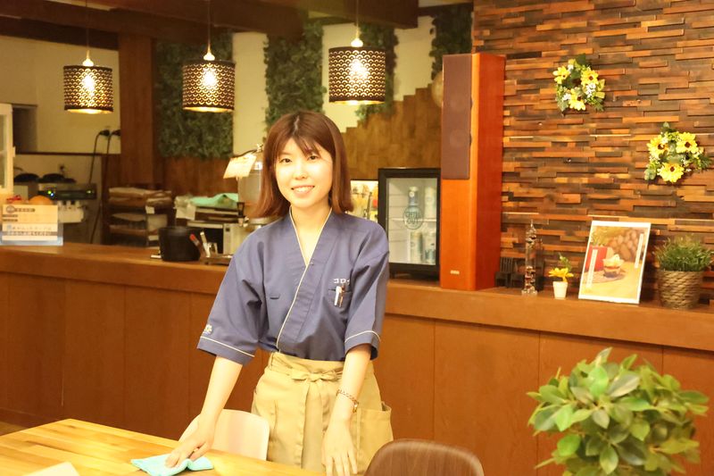 コロナワールドのアルバイト・バイト求人情報-02
