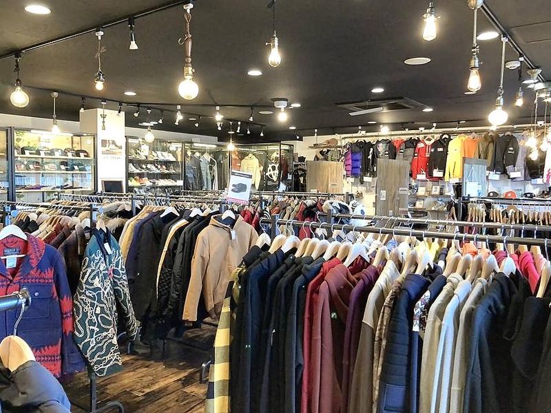 ラグフリーク 福生店のアルバイト・バイト求人情報-05