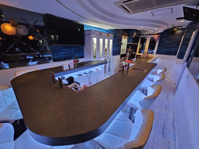 GirlsBar E~WAVE(イーウェーブ)UENOのアルバイト・バイト求人情報-02
