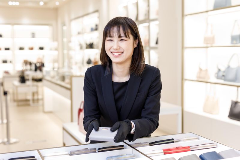 FURLA　三井アウトレットパーク　ジャズドリーム長島のアルバイト・バイト求人情報-01