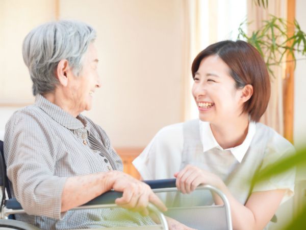 株式会社スマイルらいふけあの求人・転職情報