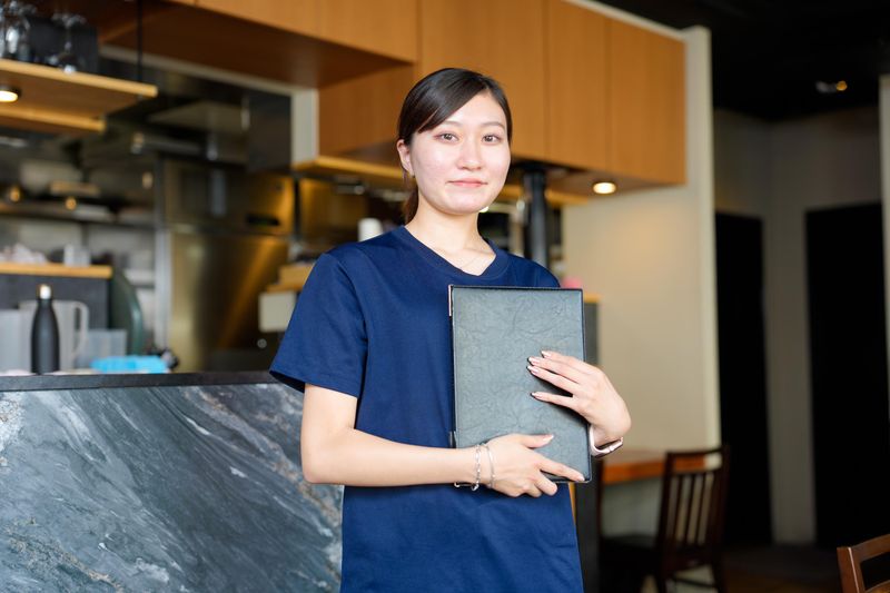 焼肉ホルモン 新井屋 渋谷店のアルバイト・バイト求人情報-04